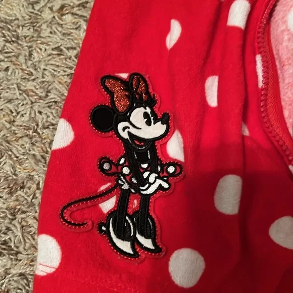 Minnie Robe - Picture 3 of 4